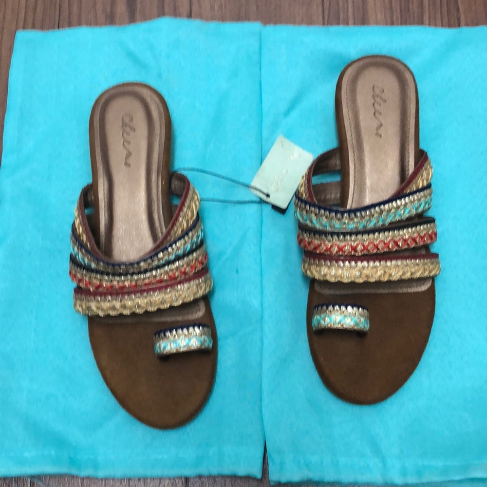 NWT Indian sandals